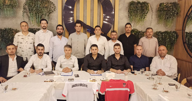 İnegöl Anadolu Birlik FK'da Görev Dağılımı Yapıldı!